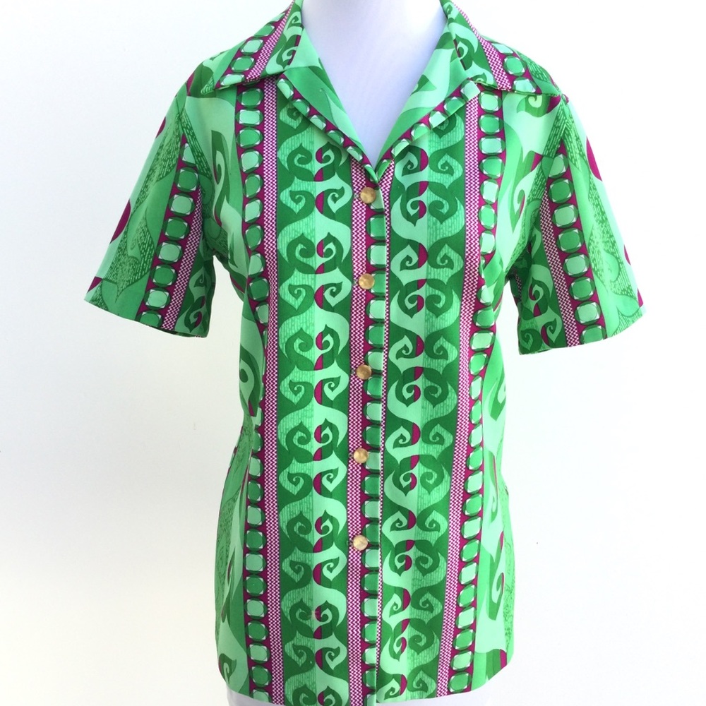 Vintage Groovy Retro Button Down Top